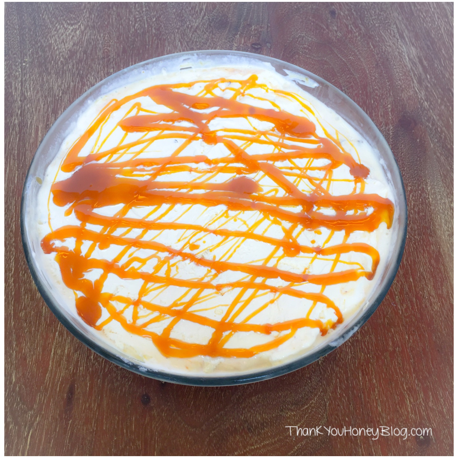 Caramel Vanilla Ice Cream Pie #MayfieldFamily {ad}